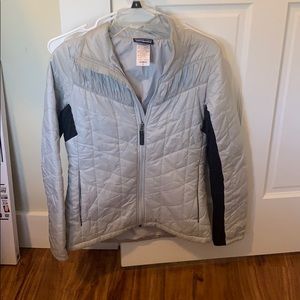 Gray patagonia jacket. Small.